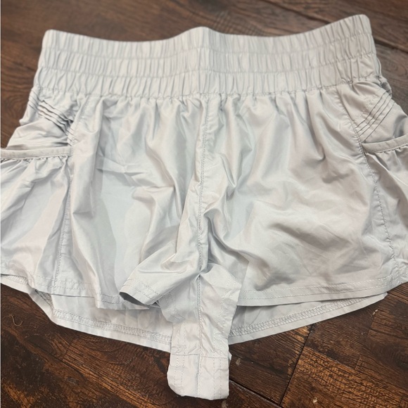 FP Movement Get Your Flirt On Light Gray Shorts Size M - Picture 13 of 14